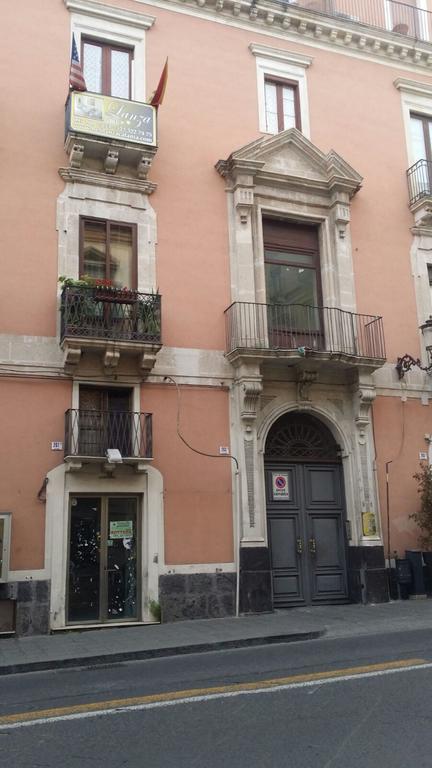 Hotel Lanza CTA Exterior foto